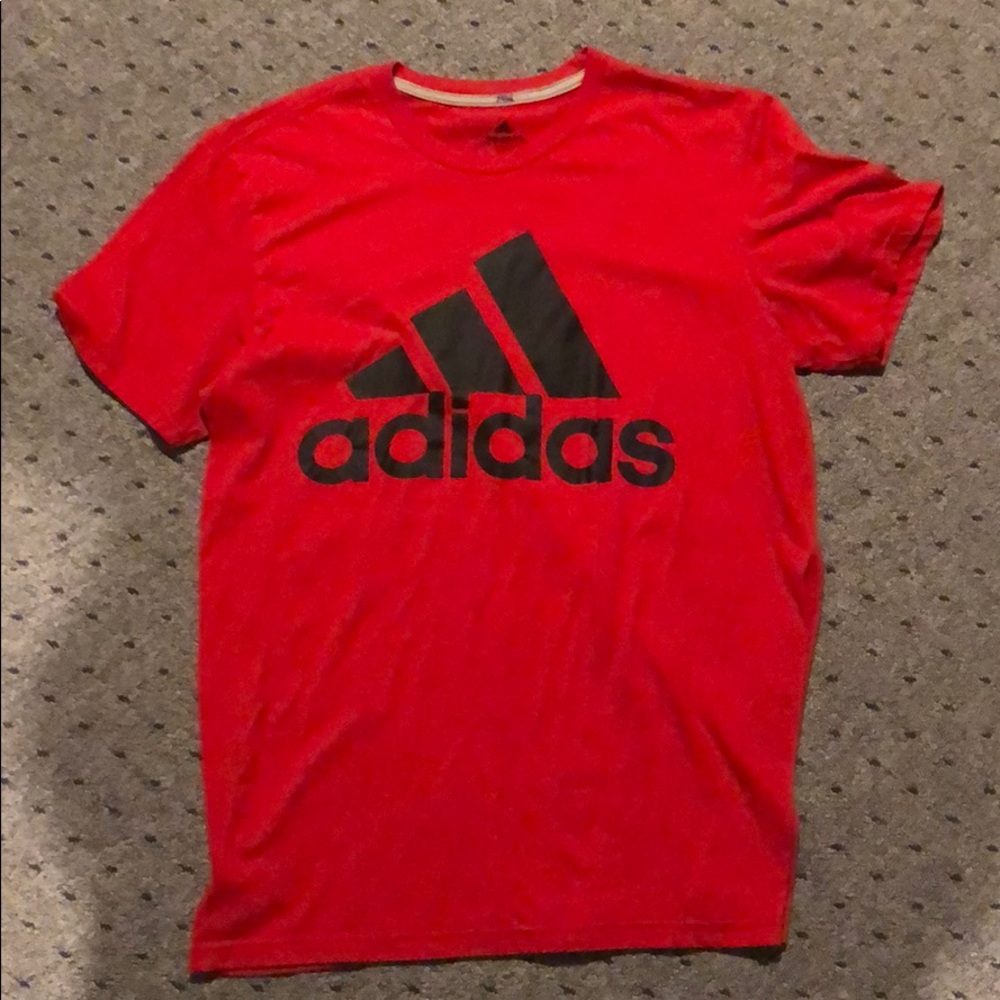 Adidas T-shirt